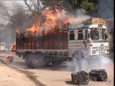 Angry mob truck blew up in front of the police station